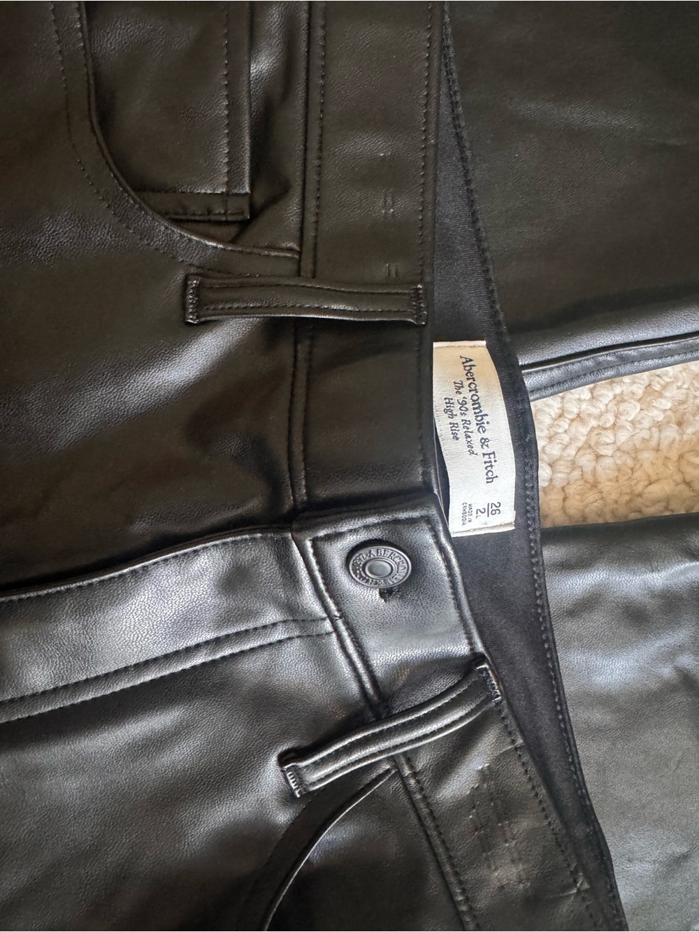 abercrombie 90s relaxed high-rise leather jeans - Picture 2 of 3